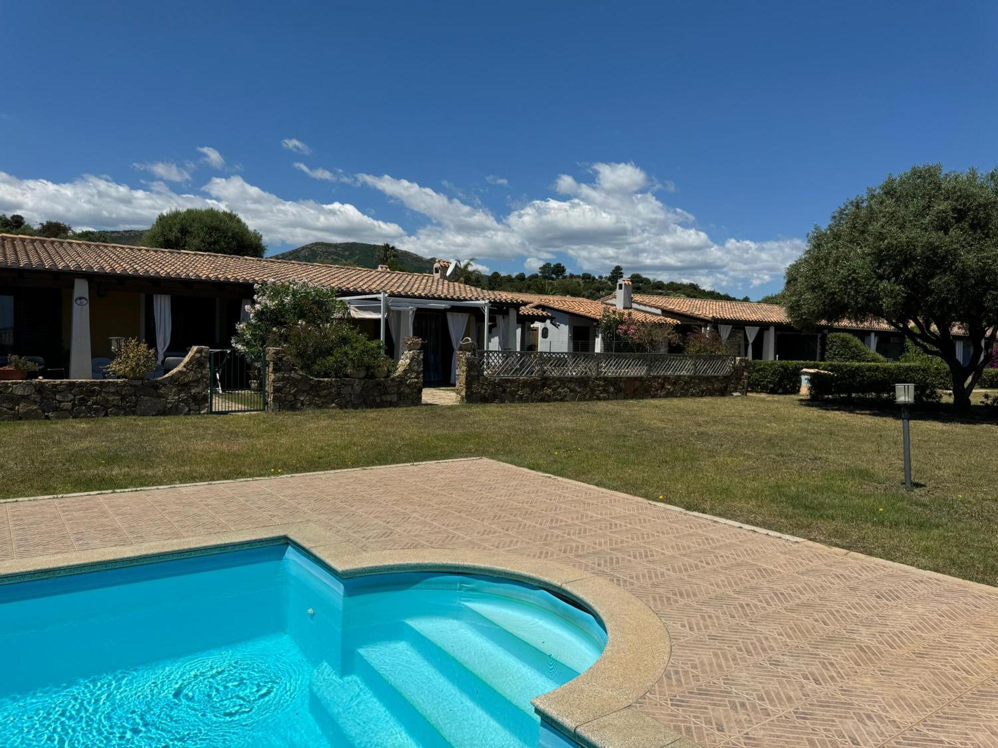 Casa Vacanze Con Piscina E Vista Mare Esclusiva Per Coppie E Famiglie, Relax E Tranquillita Tertenia Ngoại thất bức ảnh