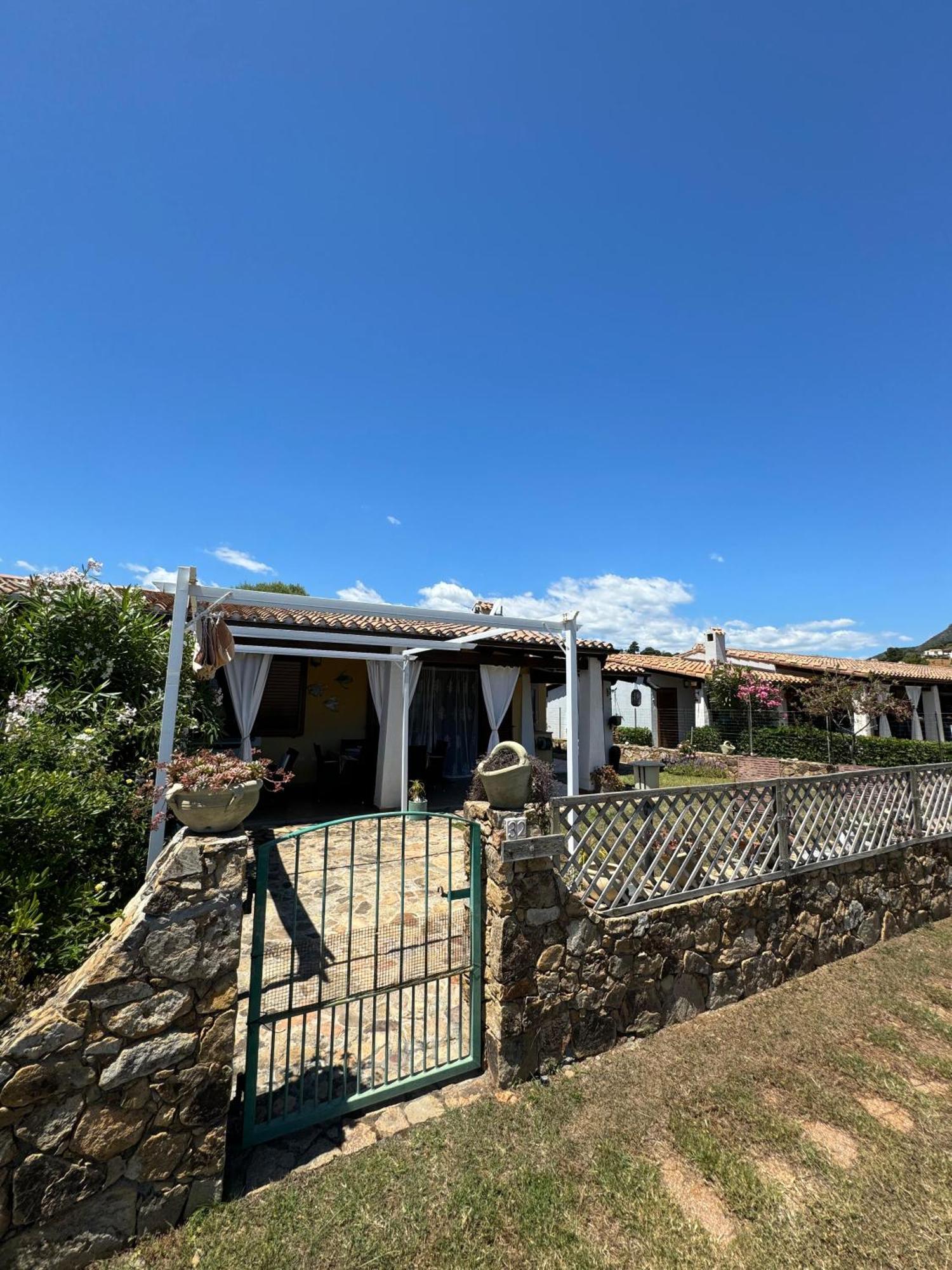 Casa Vacanze Con Piscina E Vista Mare Esclusiva Per Coppie E Famiglie, Relax E Tranquillita Tertenia Ngoại thất bức ảnh