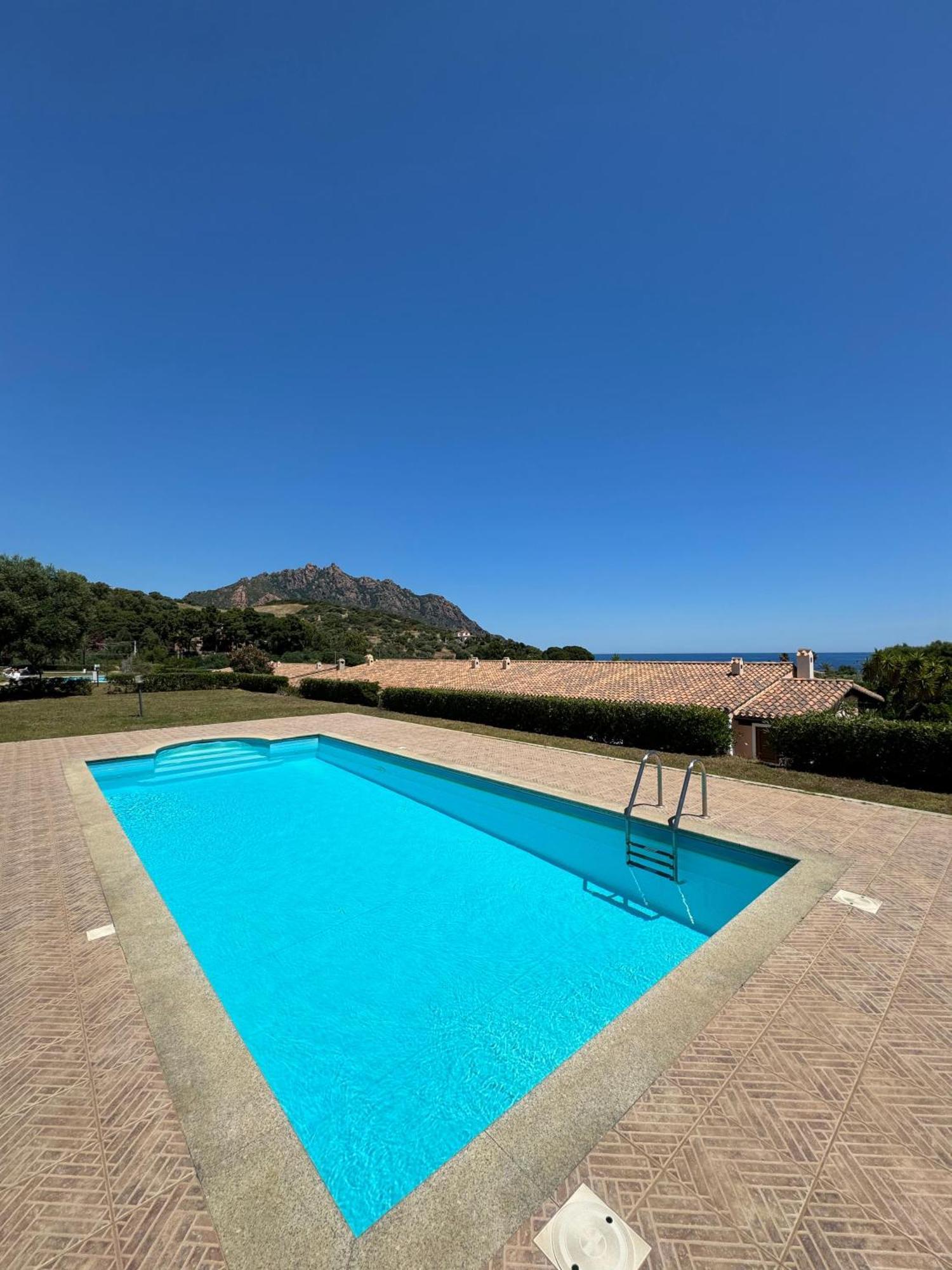 Casa Vacanze Con Piscina E Vista Mare Esclusiva Per Coppie E Famiglie, Relax E Tranquillita Tertenia Ngoại thất bức ảnh