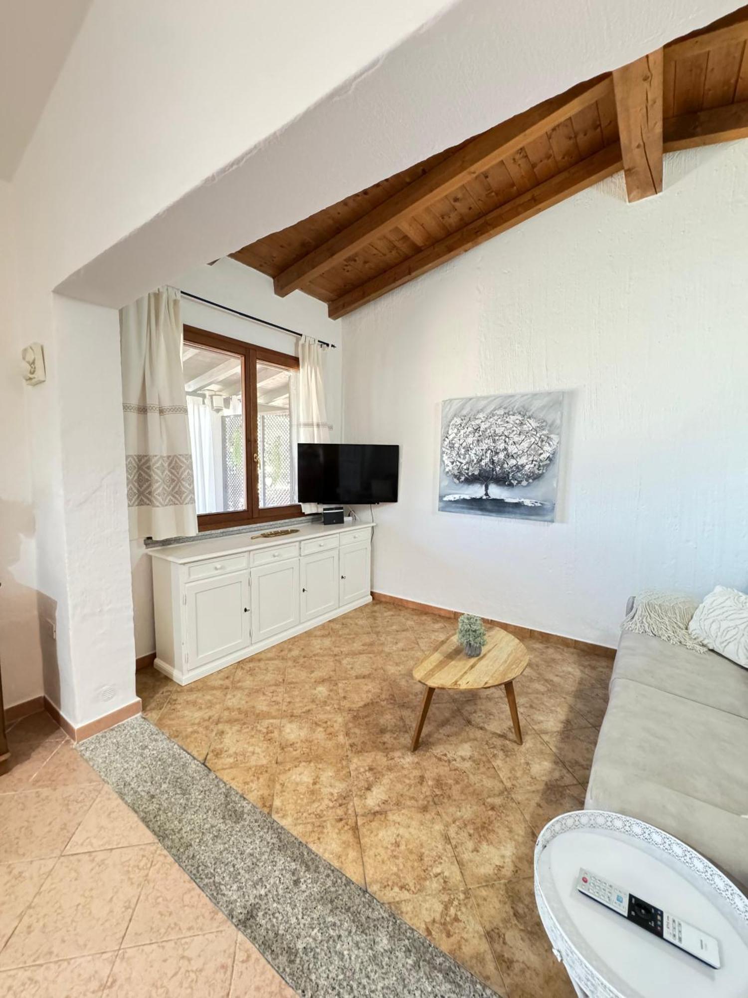 Casa Vacanze Con Piscina E Vista Mare Esclusiva Per Coppie E Famiglie, Relax E Tranquillita Tertenia Ngoại thất bức ảnh